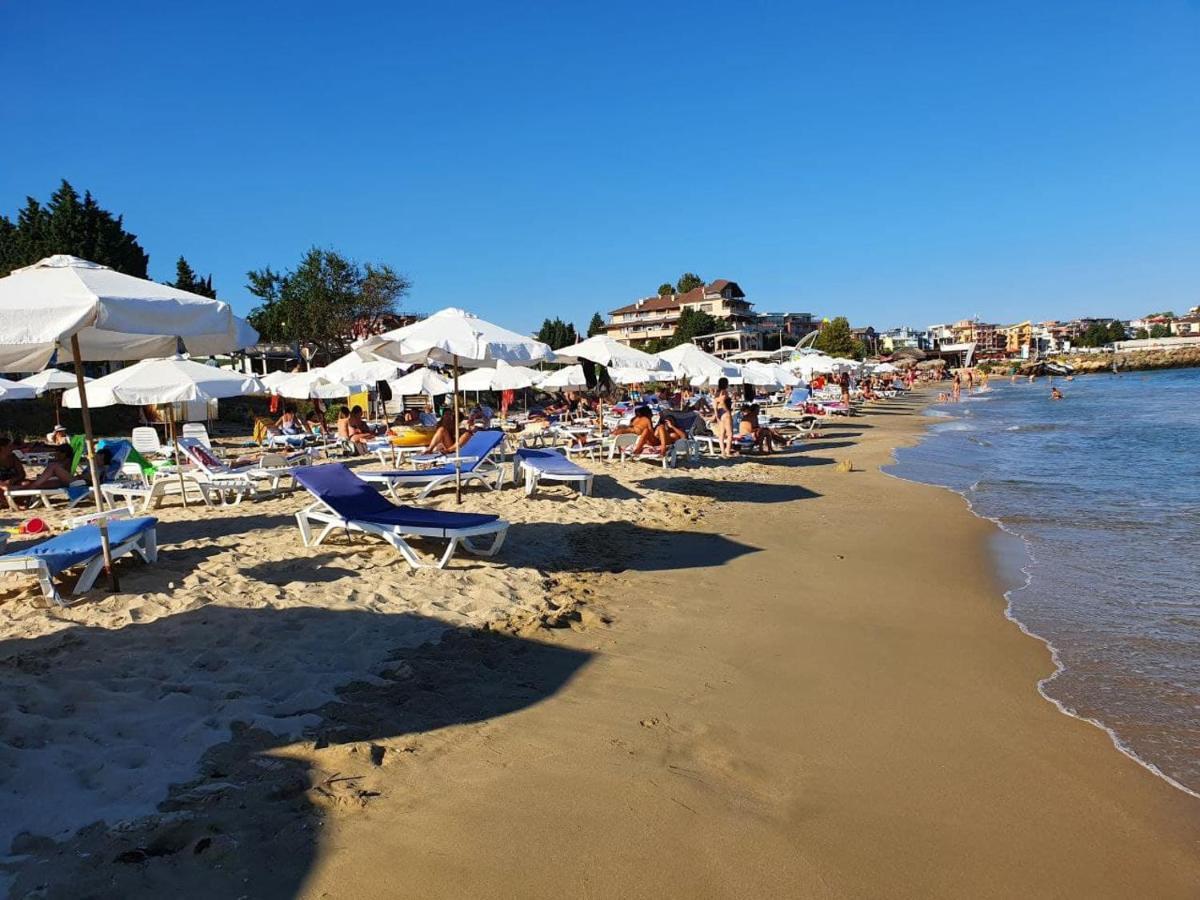 Апартамент За Гости ,,Христина" Ravda Esterno foto