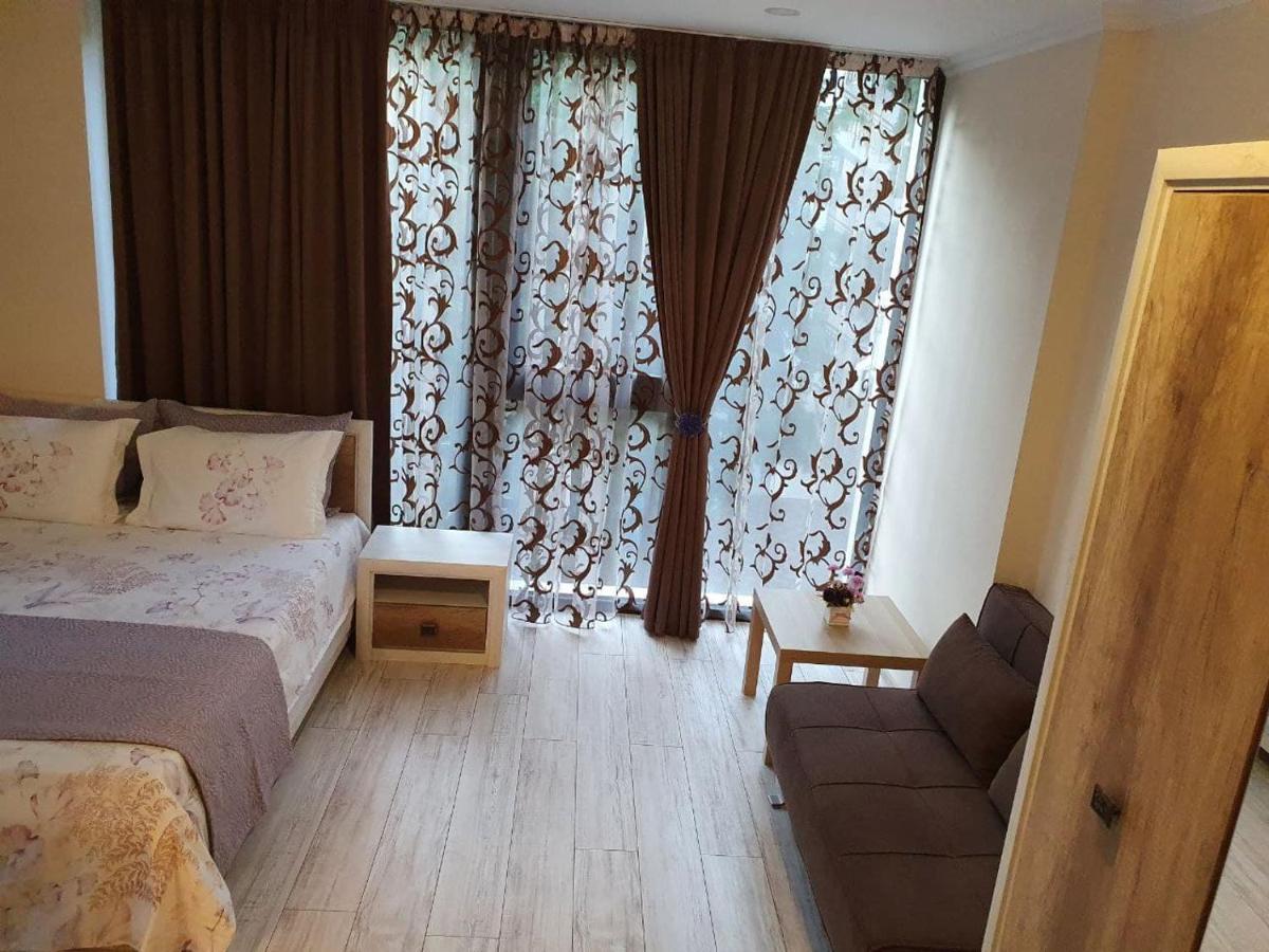 Апартамент За Гости ,,Христина" Ravda Esterno foto